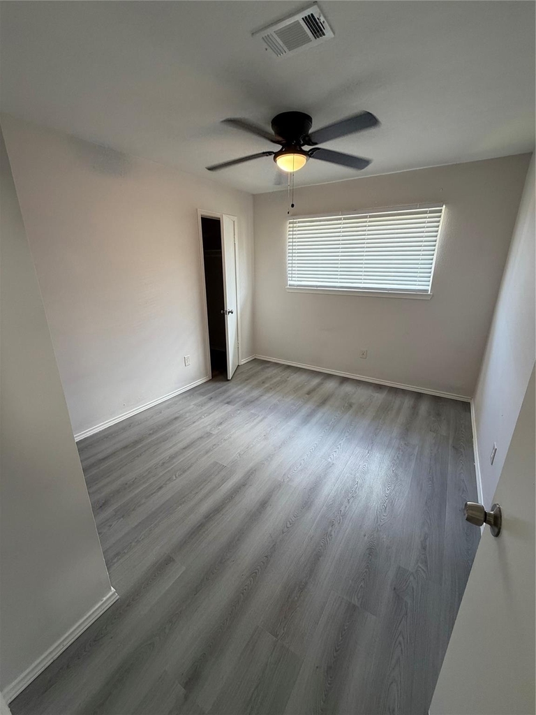 6618 Mccullum Road - Photo 13