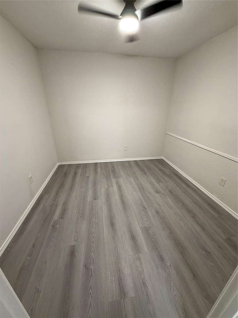 6618 Mccullum Road - Photo 6