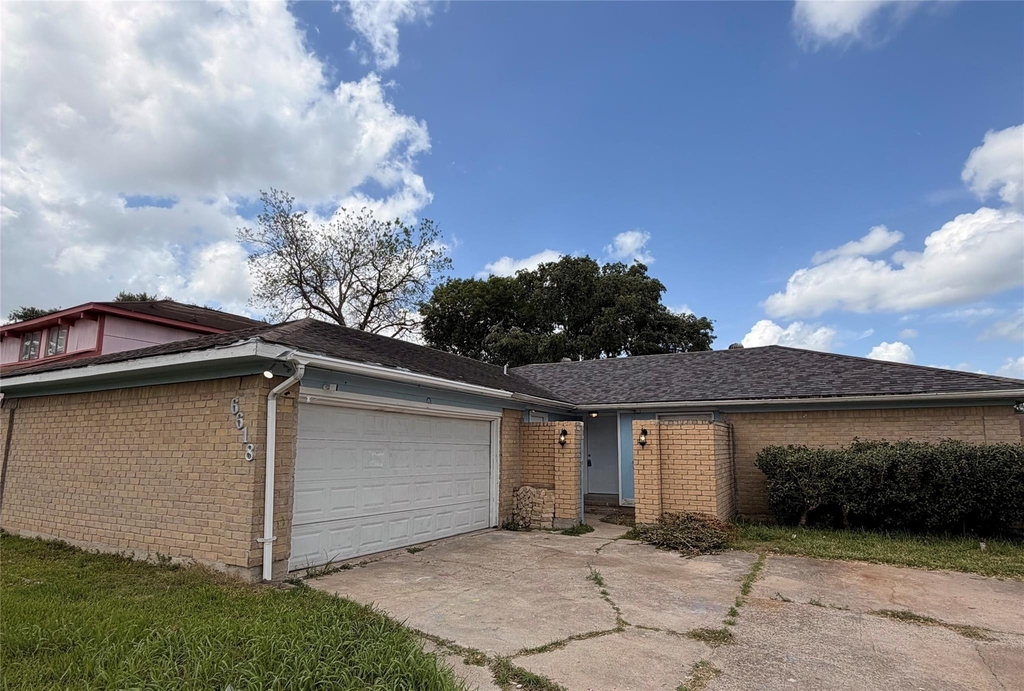 6618 Mccullum Road - Photo 0