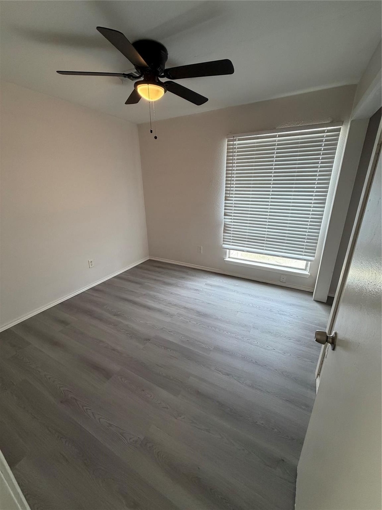 6618 Mccullum Road - Photo 9
