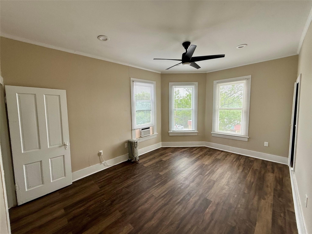 1403 14th Street - Photo 4