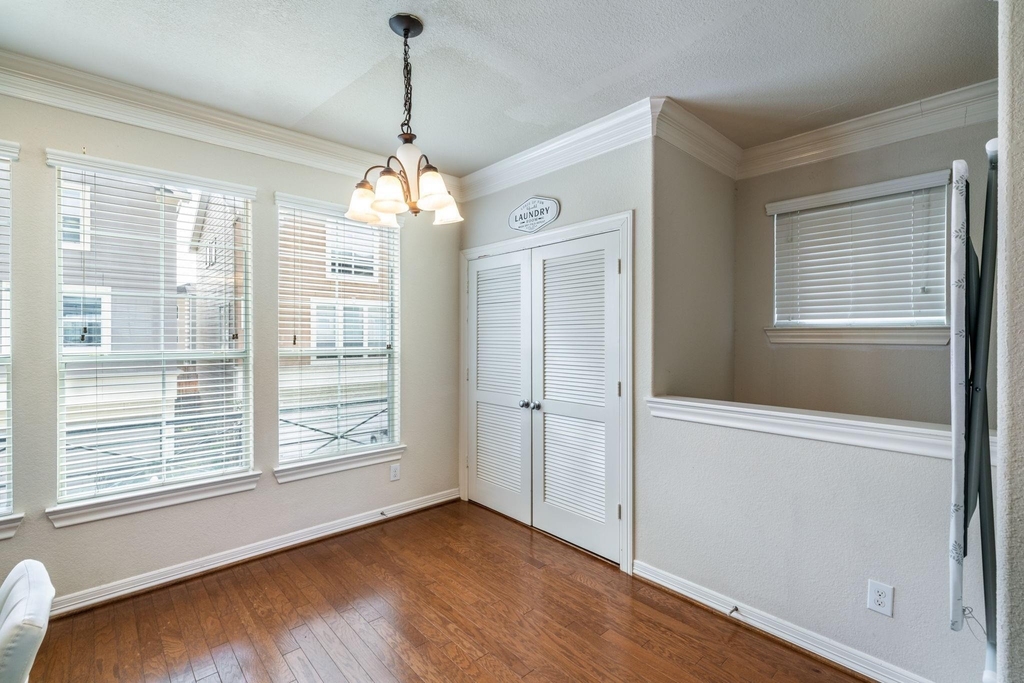 3210 Clearview Circle - Photo 7