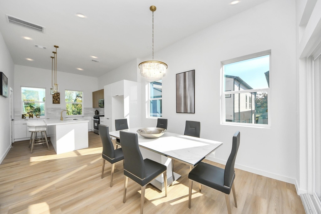 1216 E 34th Street - Photo 12
