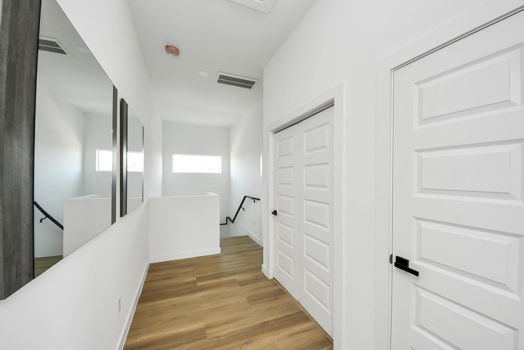 1216 E 34th Street - Photo 22