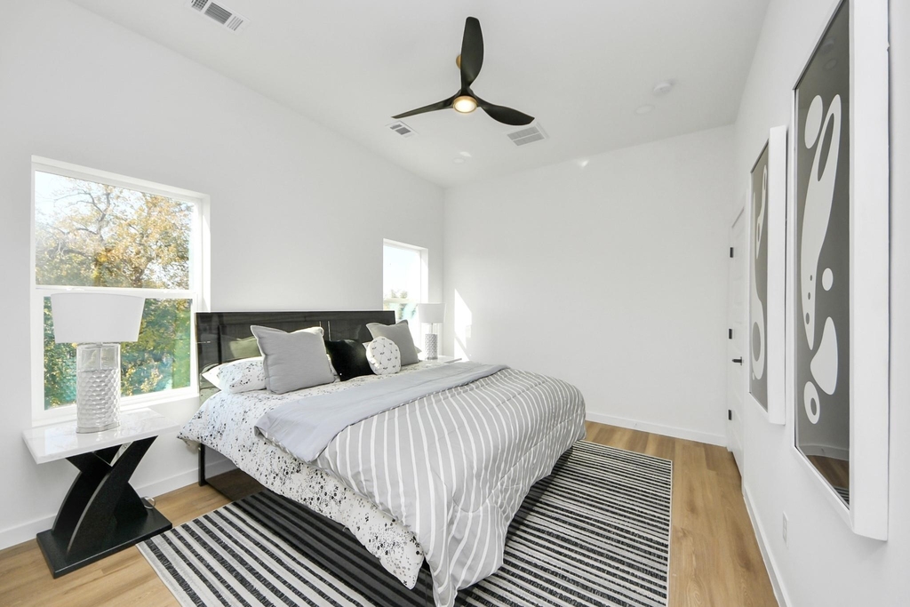 1216 E 34th Street - Photo 23