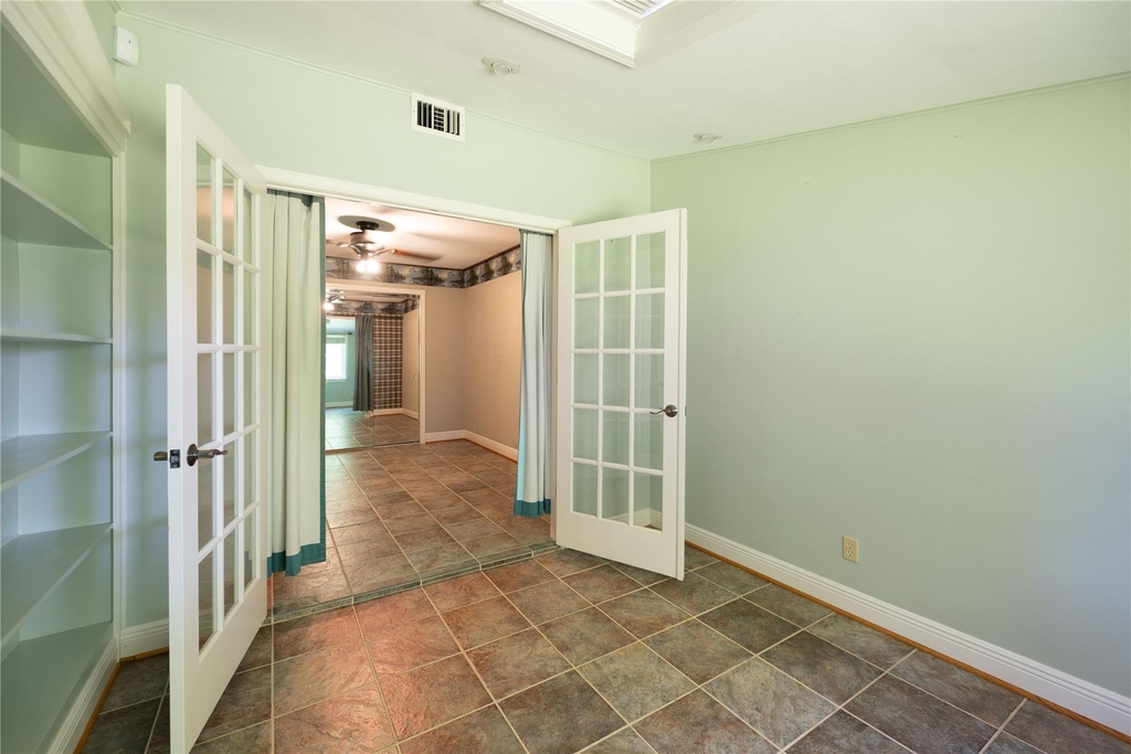 7546 Maple Tree Drive - Photo 31