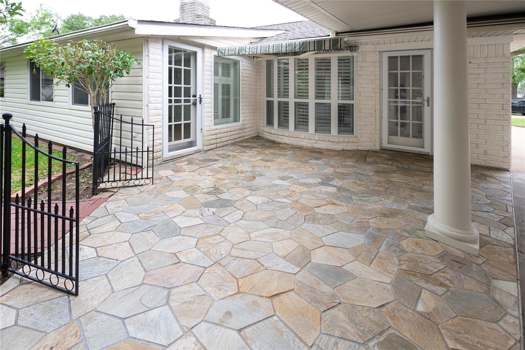 7546 Maple Tree Drive - Photo 42