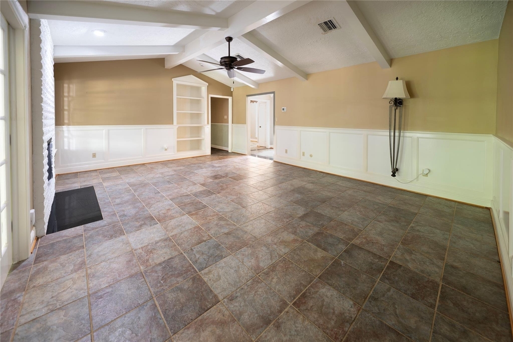 7546 Maple Tree Drive - Photo 9