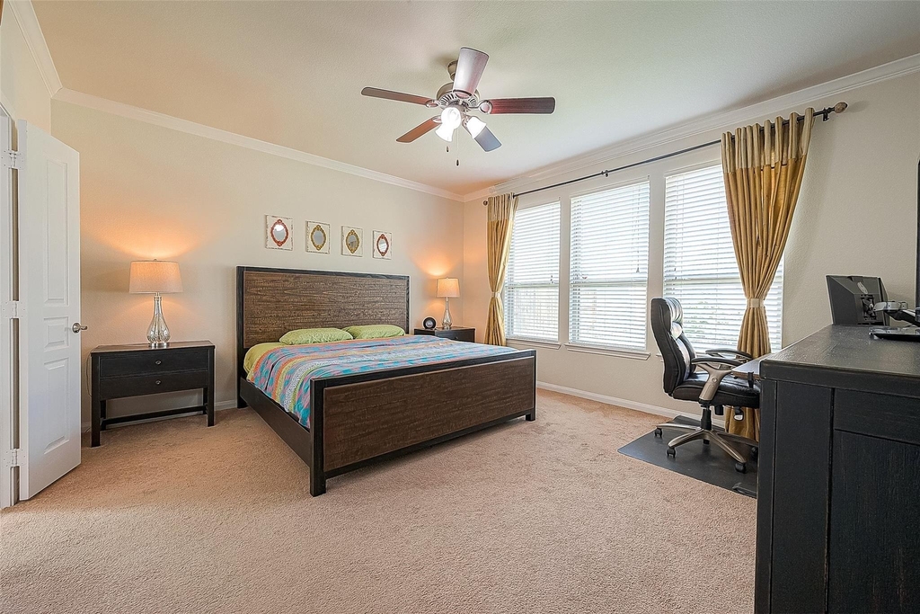 15627 Huddleston Drive - Photo 10