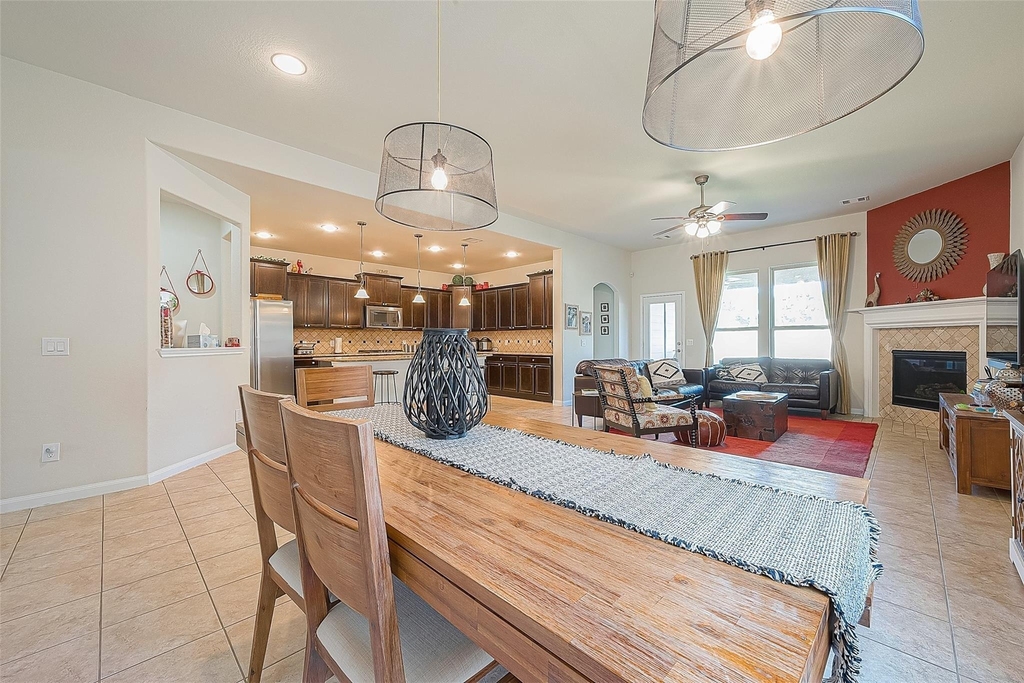 15627 Huddleston Drive - Photo 5
