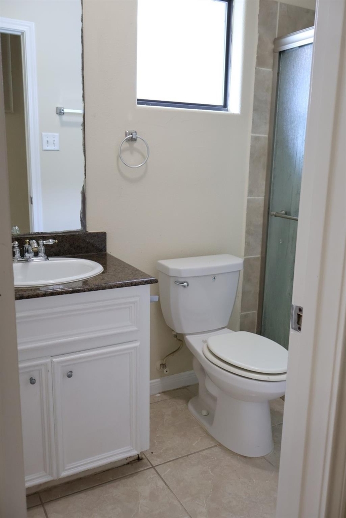 2112 Davis Street - Photo 10