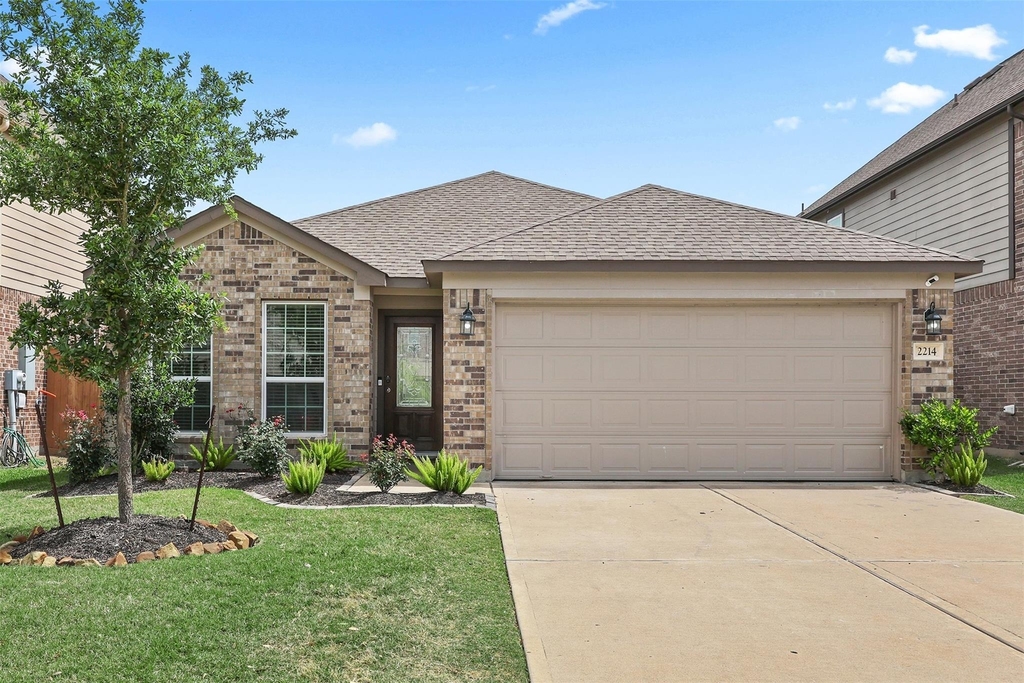2214 Sand Lily Drive - Photo 1