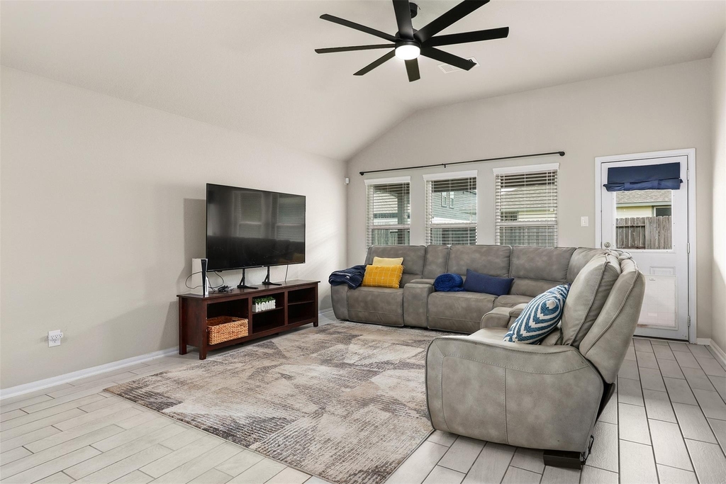 2214 Sand Lily Drive - Photo 10