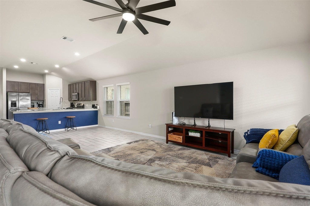 2214 Sand Lily Drive - Photo 13