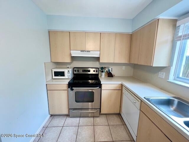 4 Colonial Drive - Photo 9