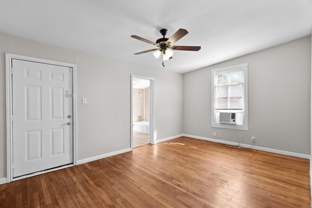 4020 Avenue O 1/2 - Photo 18