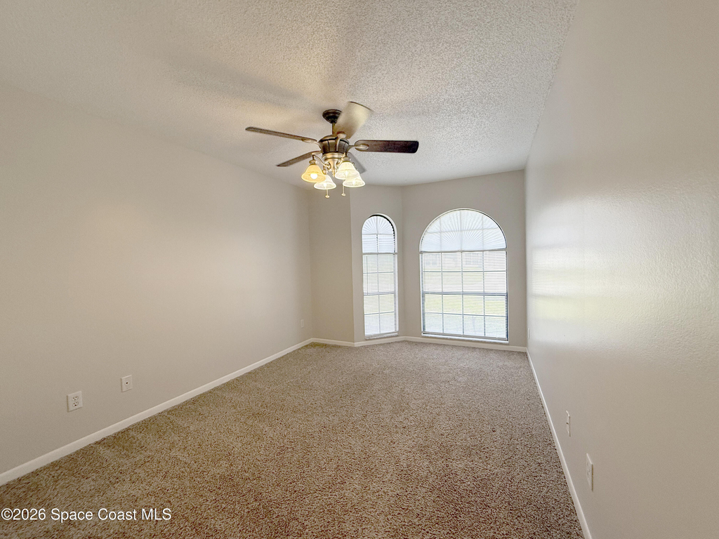 866 Hanau Avenue Nw - Photo 14