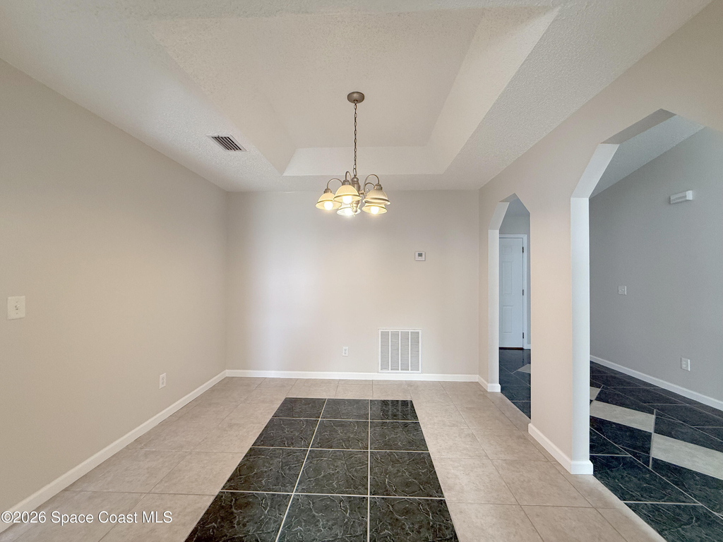 866 Hanau Avenue Nw - Photo 3