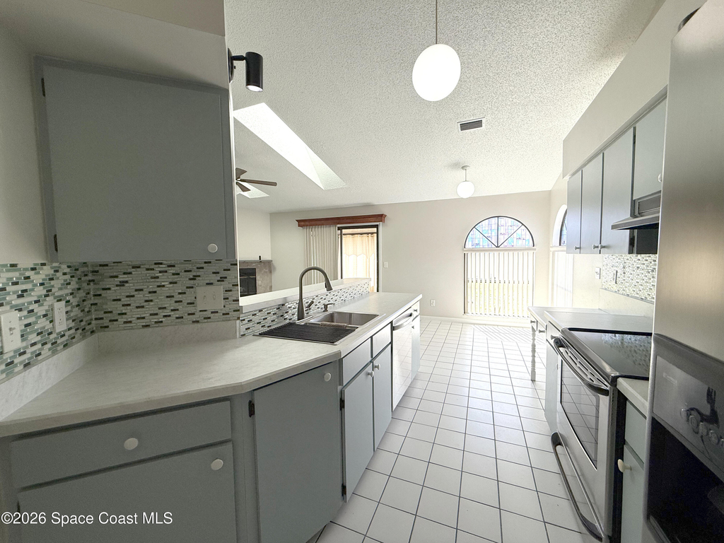 866 Hanau Avenue Nw - Photo 6