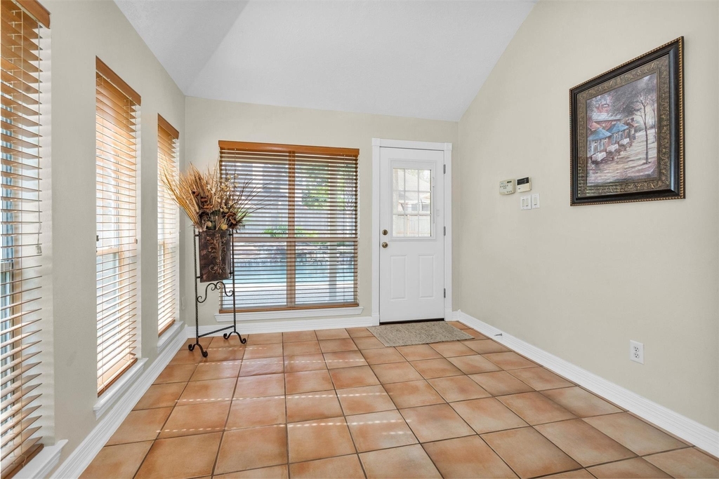 5307 Summerland Ridge Court - Photo 10