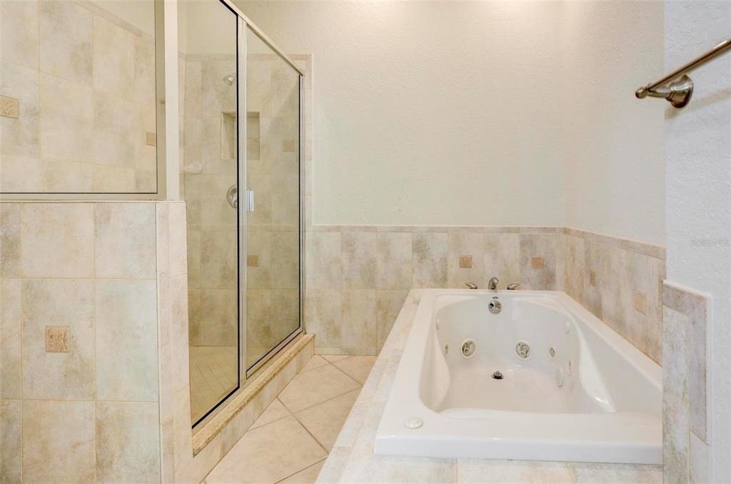 7032 River Run Boulevard - Photo 13