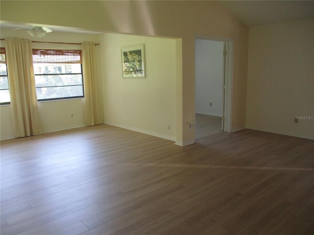 1750 Atrium Drive - Photo 4