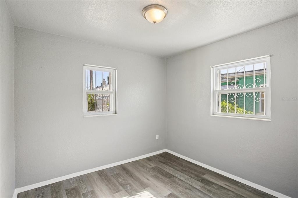 1911 22nd Avenue S - Photo 13