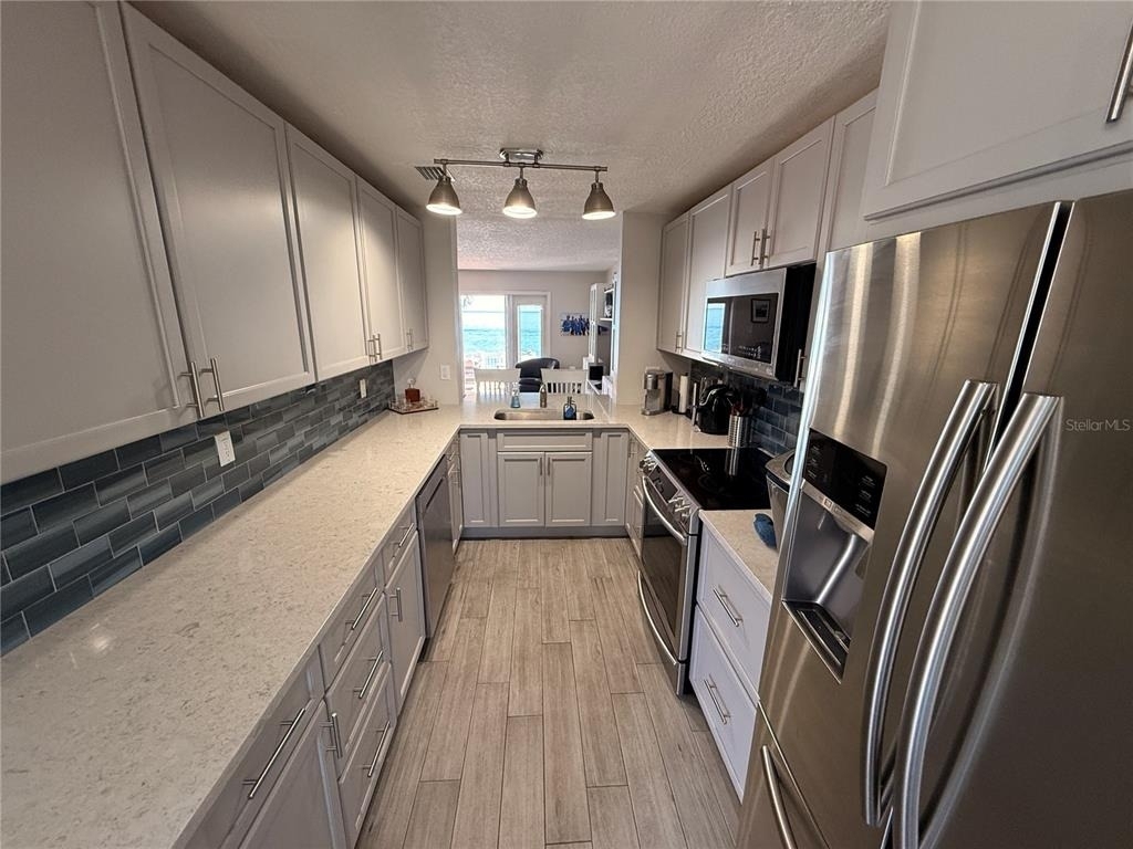 4942 Coquina Key Drive Se - Photo 2