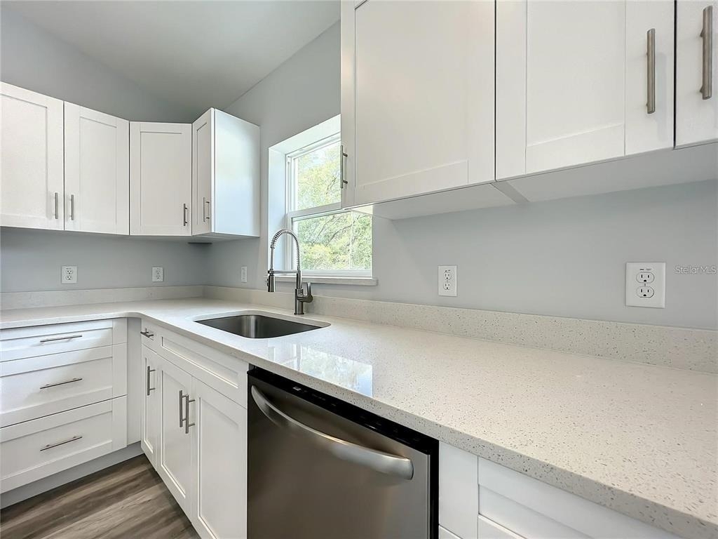 15962 Sw 53rd Court - Photo 5