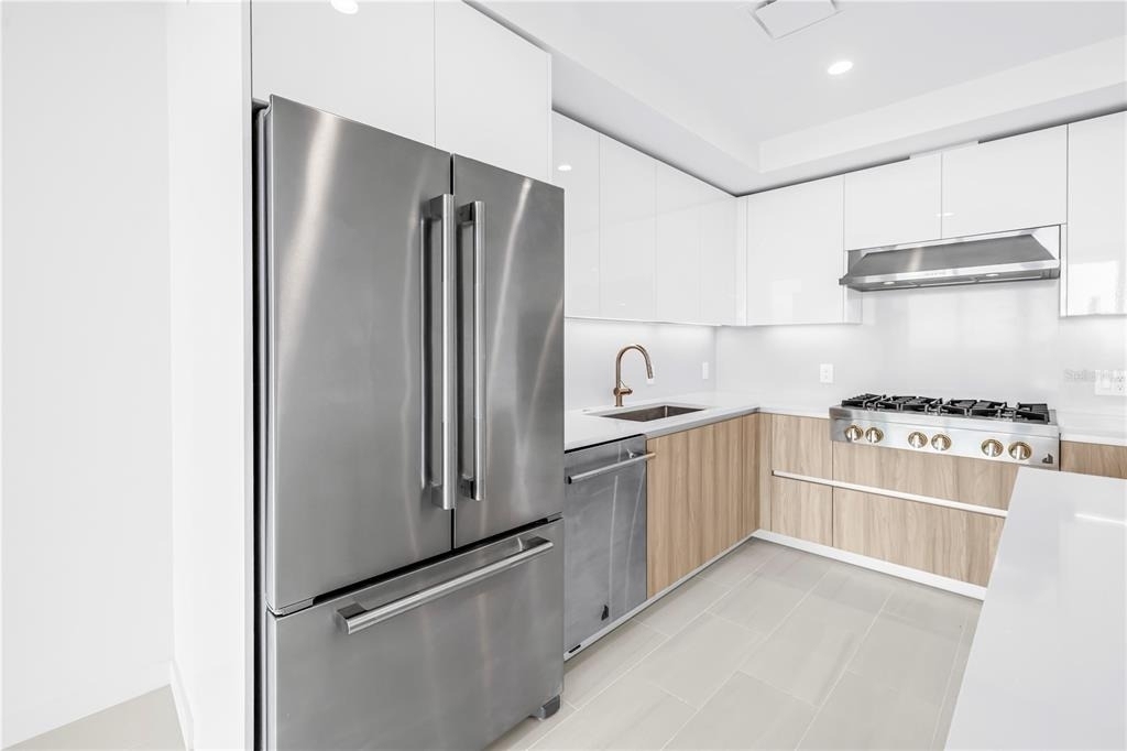 400 Central Avenue - Photo 3