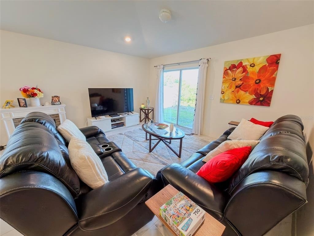 334 Preserve Pointe Boulevard - Photo 8