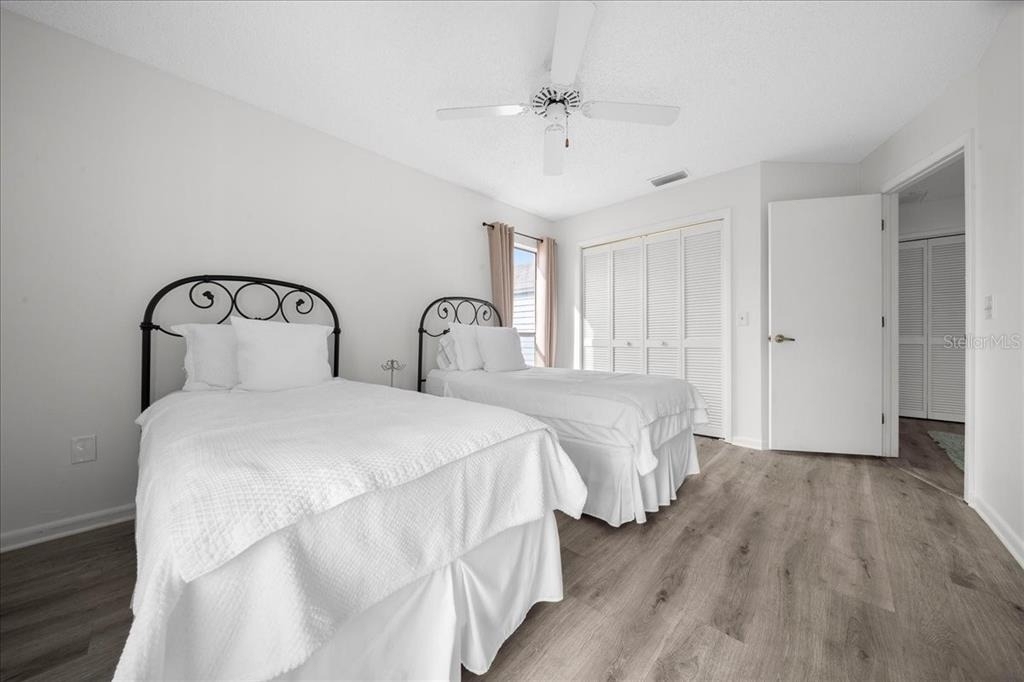 2925 N Rivers Edge Boulevard - Photo 12