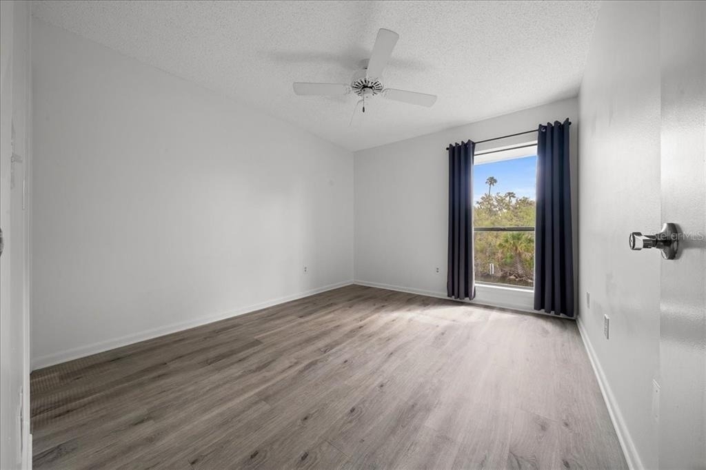 2925 N Rivers Edge Boulevard - Photo 13