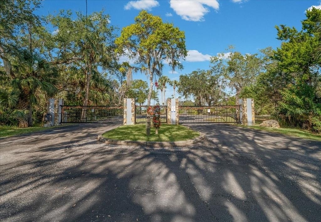 2925 N Rivers Edge Boulevard - Photo 40