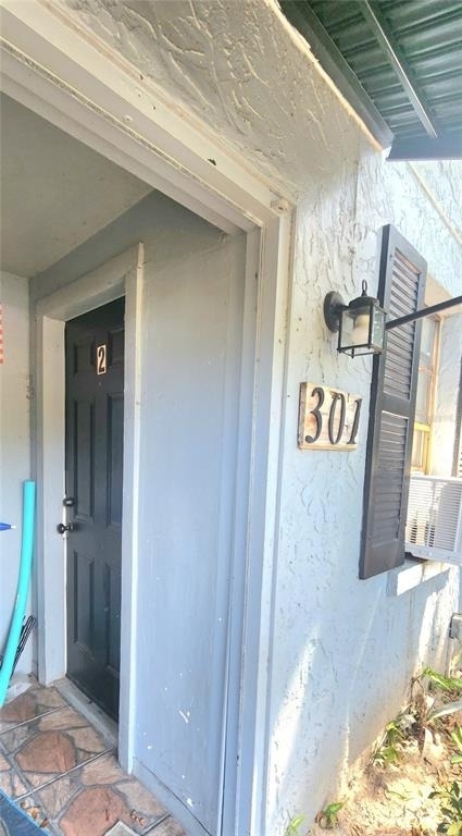 301 Se Avenue B - Photo 1