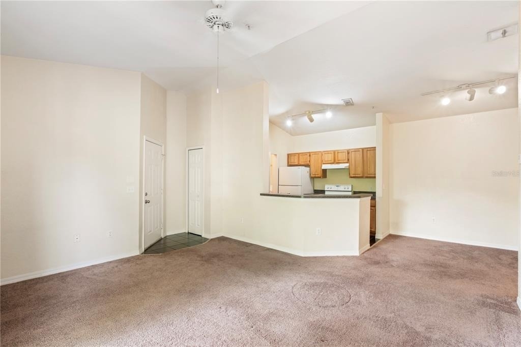 6025 Westgate Drive - Photo 4