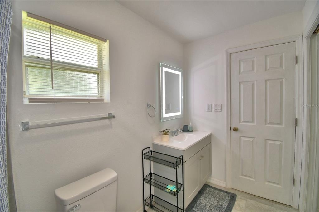2405 Roslyn Lane - Photo 17