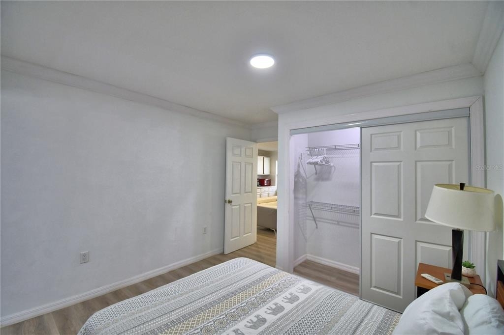 2405 Roslyn Lane - Photo 14