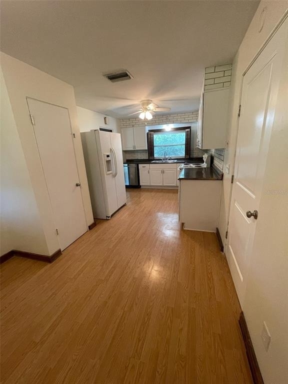 319 22nd Street Sw - Photo 3