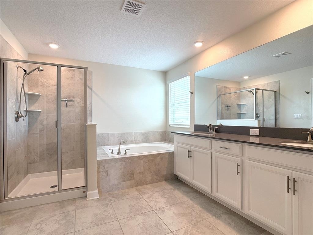 2638 Camden Park Loop - Photo 22