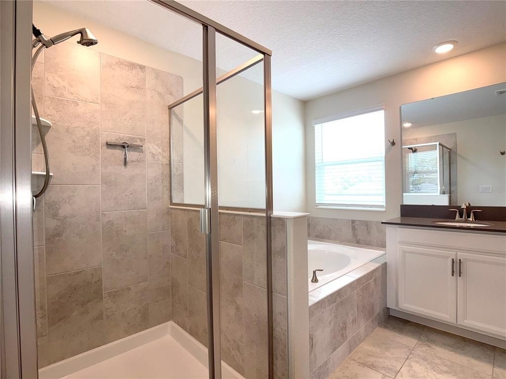 2638 Camden Park Loop - Photo 24
