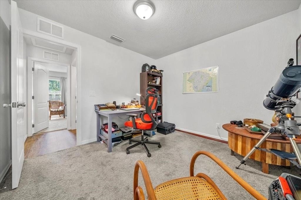 543 N Rooks Avenue - Photo 10