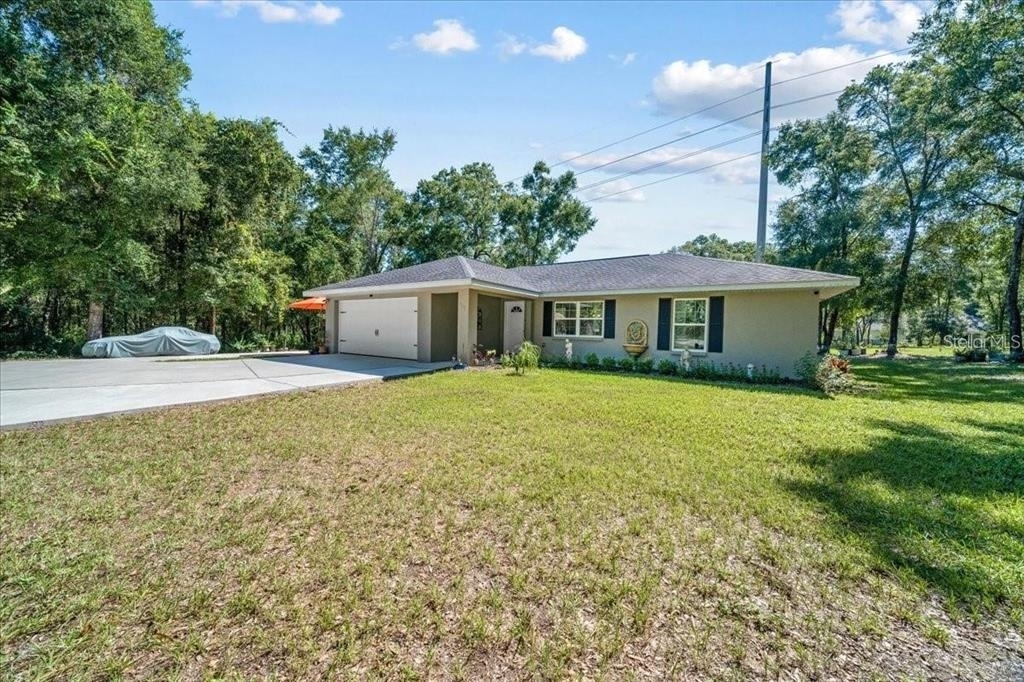543 N Rooks Avenue - Photo 1