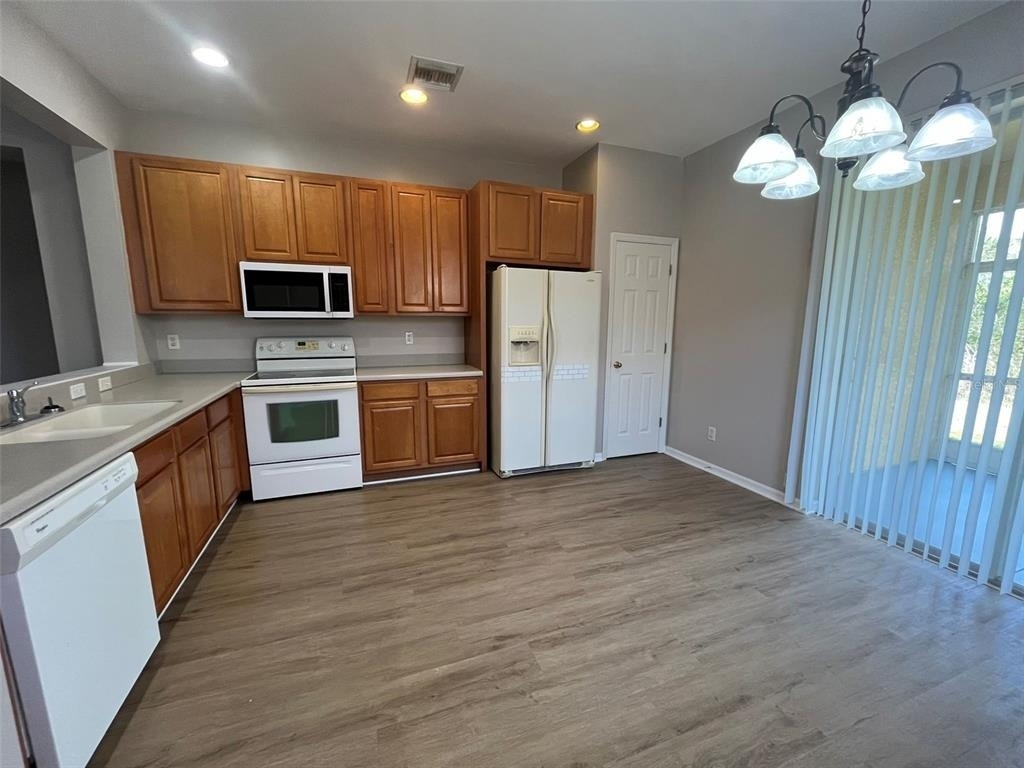 13282 Sw Pembroke Circle N - Photo 3