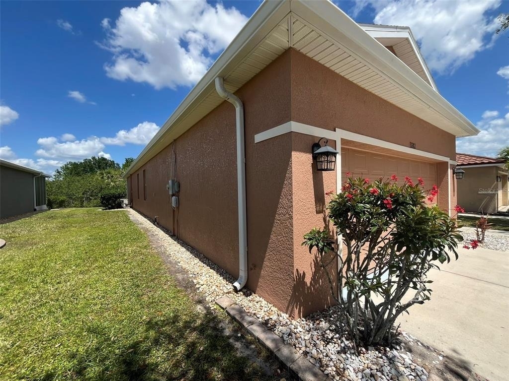 13282 Sw Pembroke Circle N - Photo 1