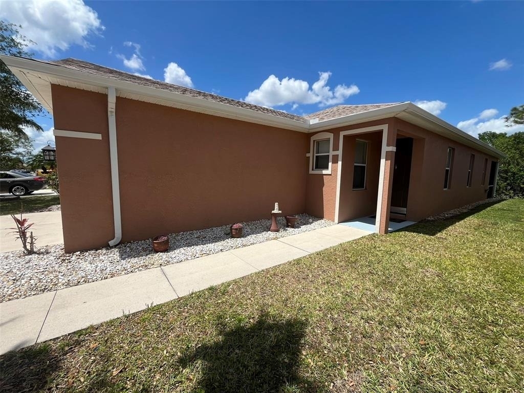 13282 Sw Pembroke Circle N - Photo 2