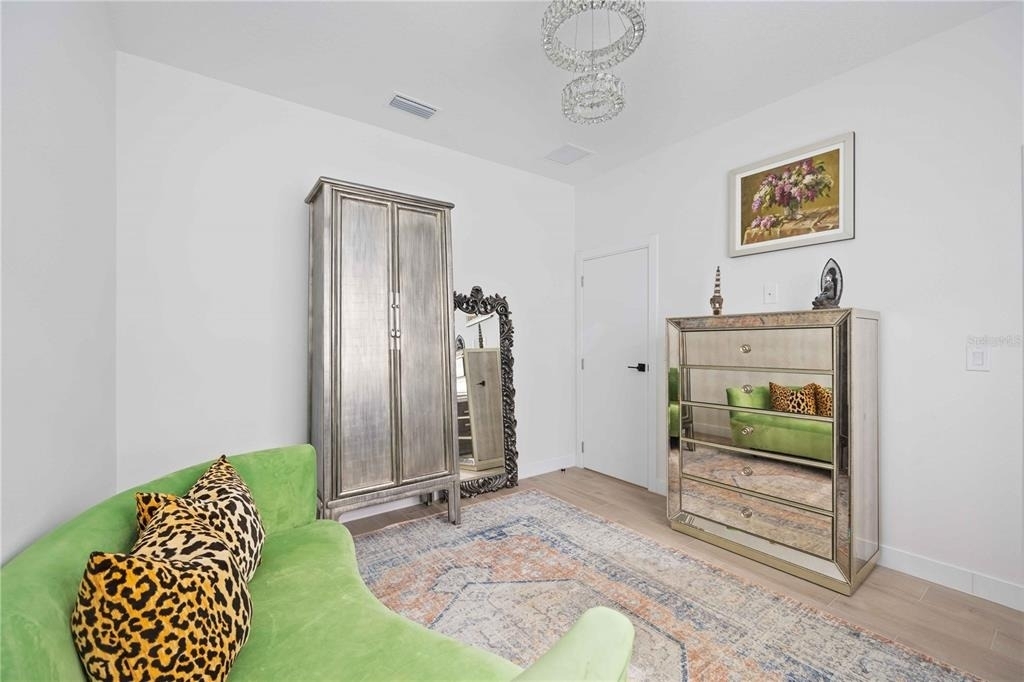 7520 N Coolidge Avenue - Photo 31
