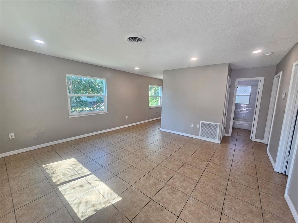 4118 59th Street W - Photo 4