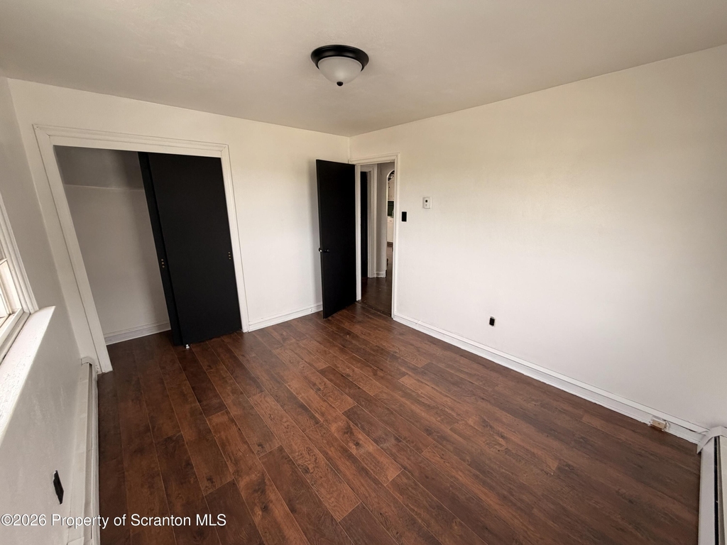 149 Tompkins Street - Photo 6