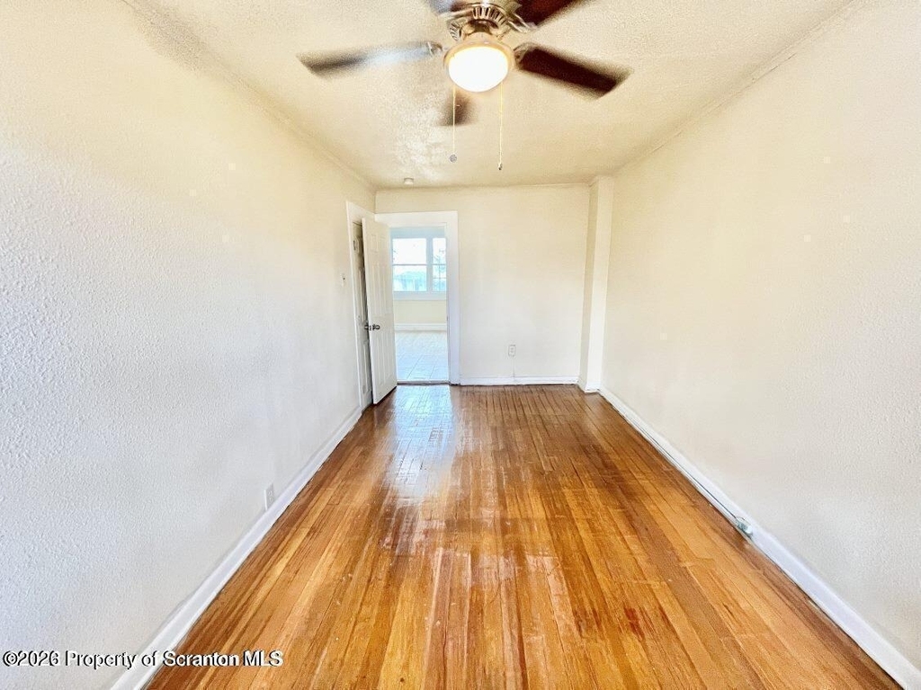 636 Beech Street - Photo 19